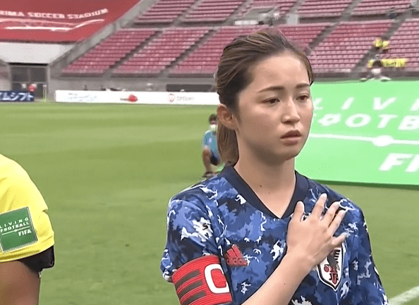 日本女足队员表现抢眼，赢得赞誉